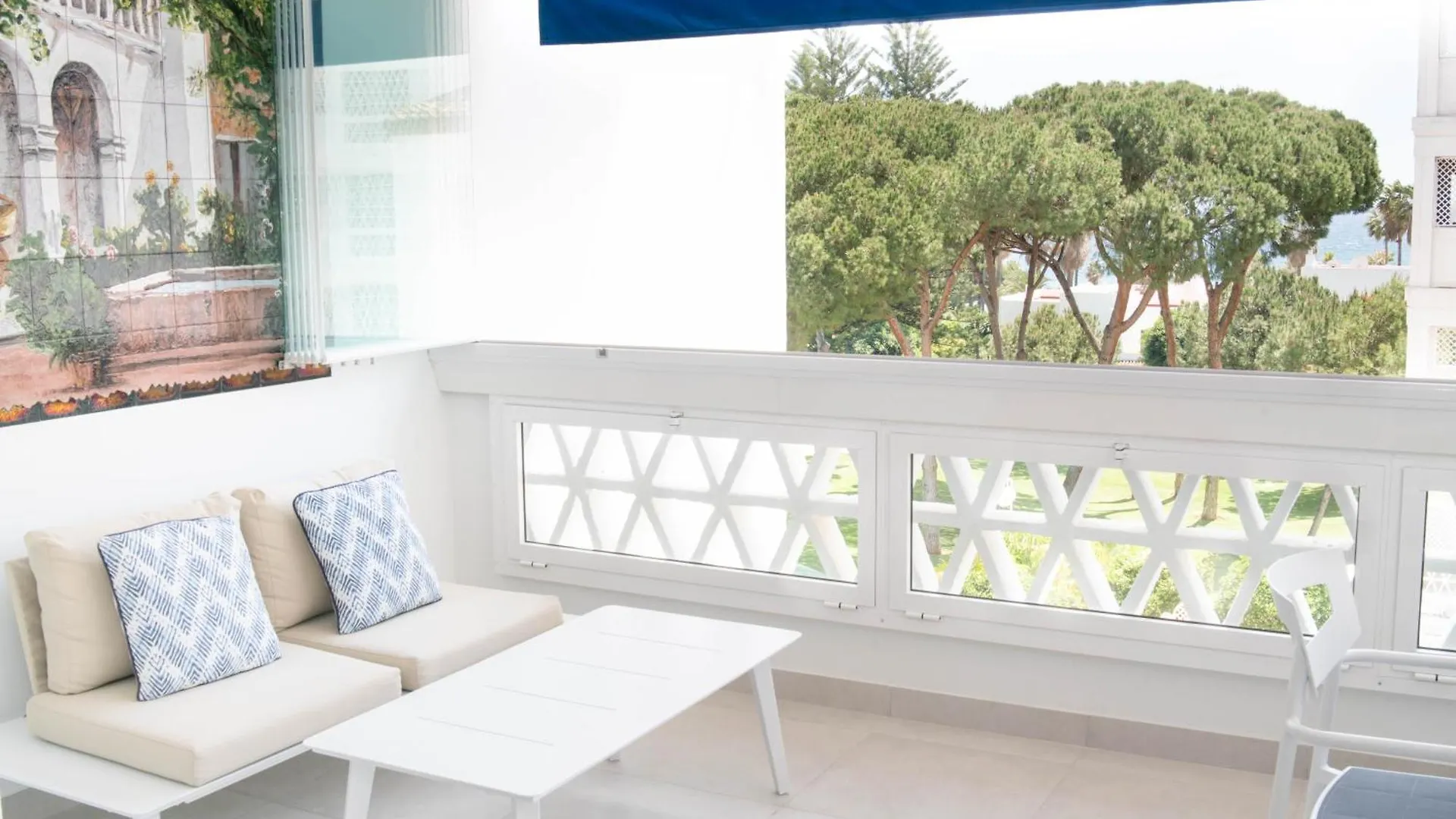 شقة Modern 2 Bedroom Apartment, With Sea Views, In Playas Del Duque - Puerto Banus ماربيا إسبانيا